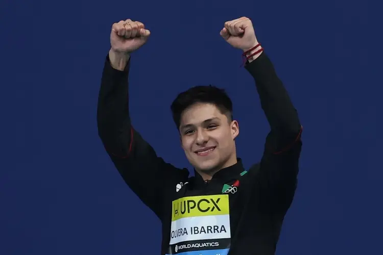 Mexicano Osmar Olvera se cubre de plata en Alemania 