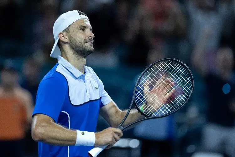 Dimitrov acaba con Zverev y se cita en la final del Miami Open