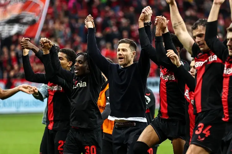 Xabi Alonso y Bayer Leverkusen se acercan al título de la Bundesliga
