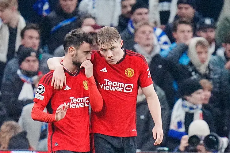 Manchester United no levanta y se aleja de competencias europeas