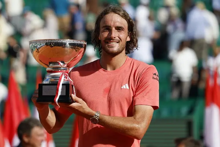 Tsitsipas se corona campeón en Montecarlo (VIDEO)