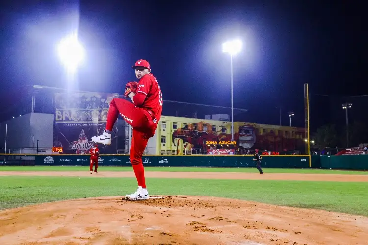 El Águila gana y empata la serie ante Bravos de León