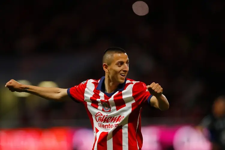 Chivas consigue su cuarta victoria consecutiva