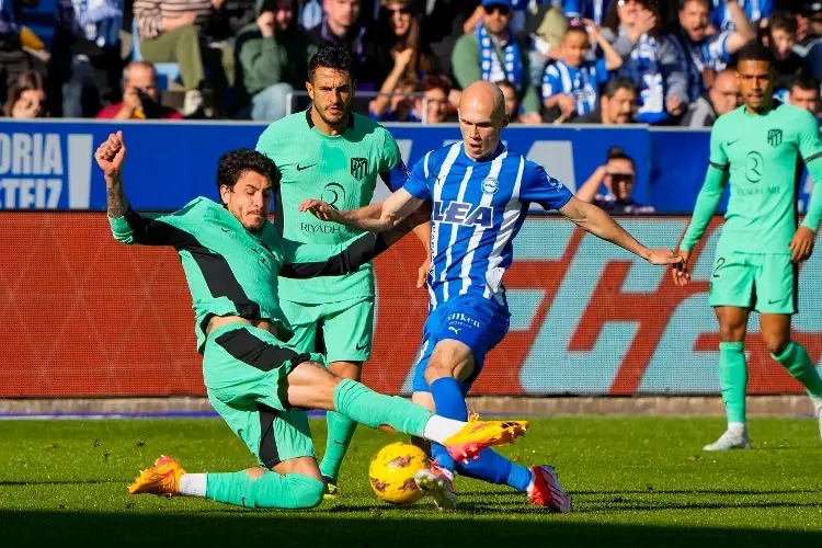 Atlético de Madrid alarga su mala racha y tropieza contra Alavés 