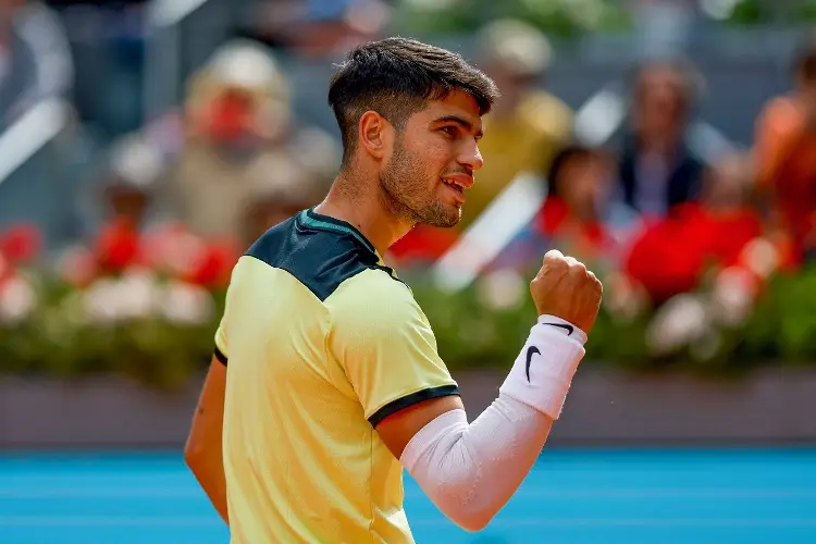 Caminando, Alcaraz se mete a Octavos de Final en el Madrid Open