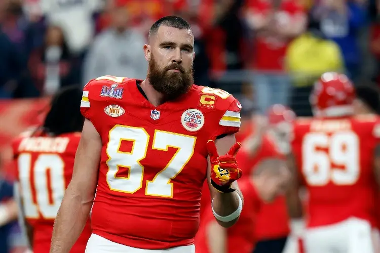 Travis Kelce se convierte en el ala cerrada mejor pagado de la NFL