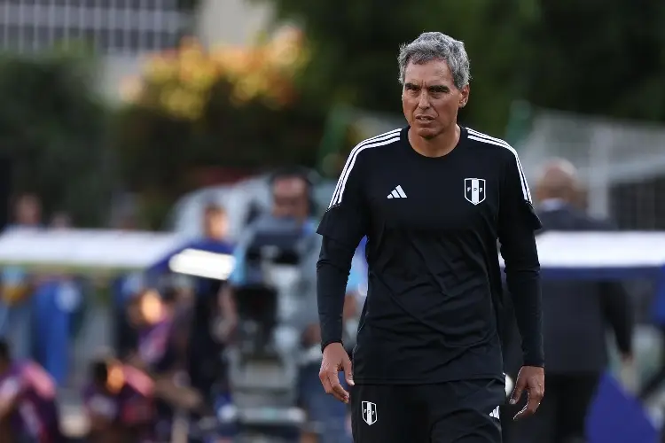 DT amenaza con renunciar a selección si clubes no prestan jugadores
