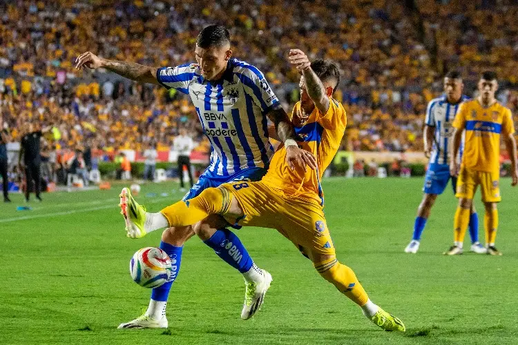 Rayados vence a domicilio a Tigres en los cuartos de final de ida