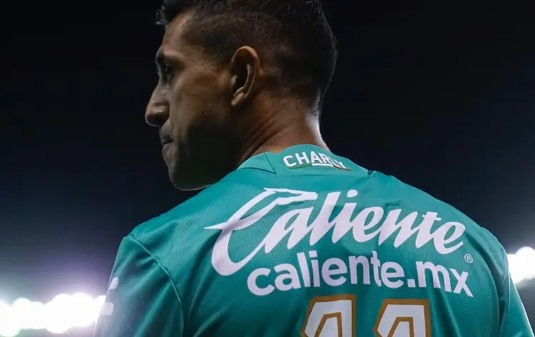 Elías Hernández se despide de León 