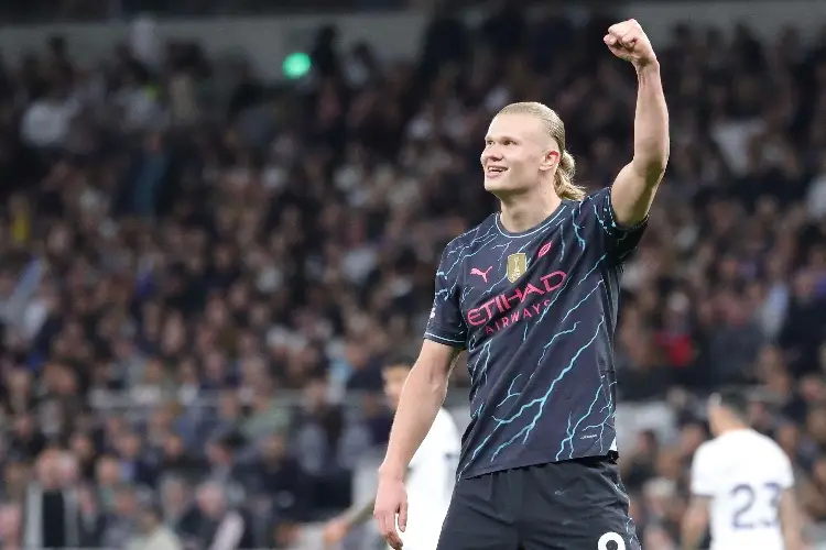 Manchester City gana y pone en sus manos el título de la Premier League