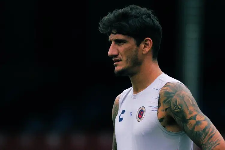 ¡Gabriel Peñalba sale del retiro y volverá a jugar en México!
