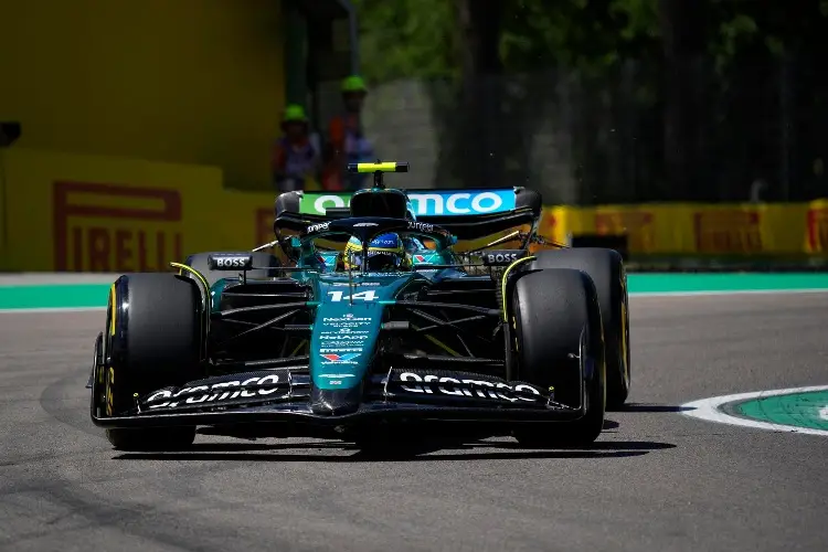 Alonso queda fuera en la Q1 del GP de Italia