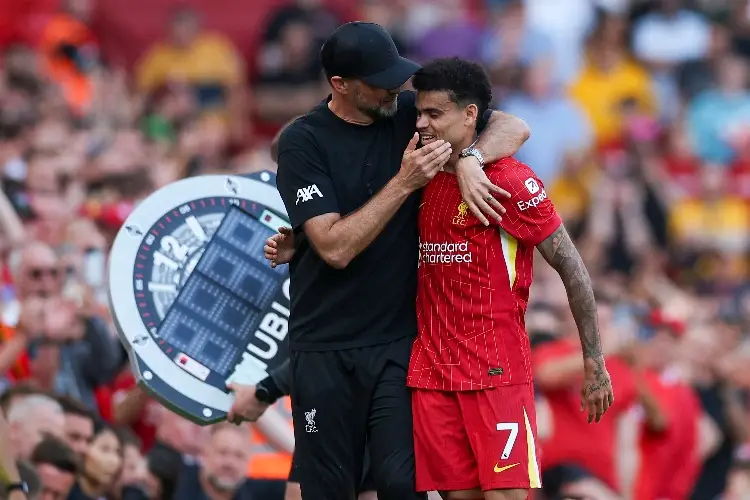 Liverpool brinda una dulce despedida a Klopp