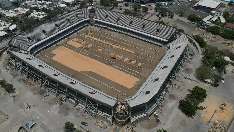 Listas las gradas del 'Pirata' Fuente que espera recibir algún día la final de Liga MX