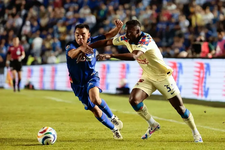 América se burla de la cábala de Cruz Azul