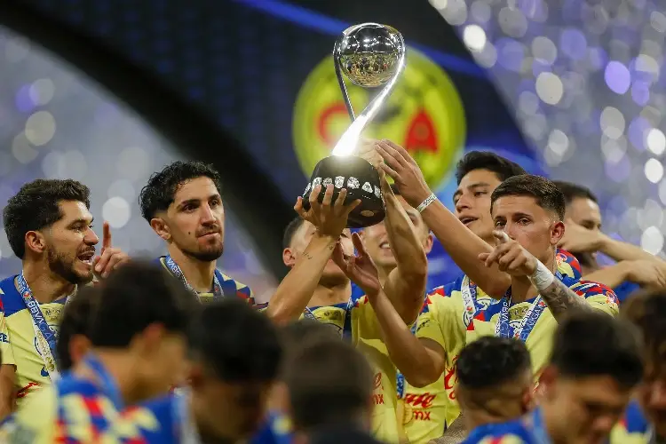 América se burla de Cruz Azul y celebran con 'Andar conmigo' (VIDEO)
