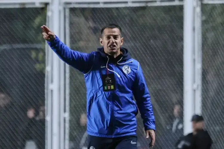 Ex Tiburón en siete partidos, mete a su club a la fase final de la Libertadores