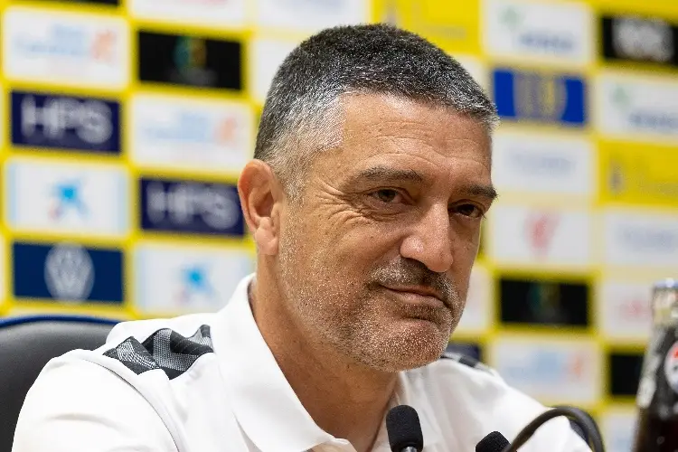 Sevilla tiene nuevo DT