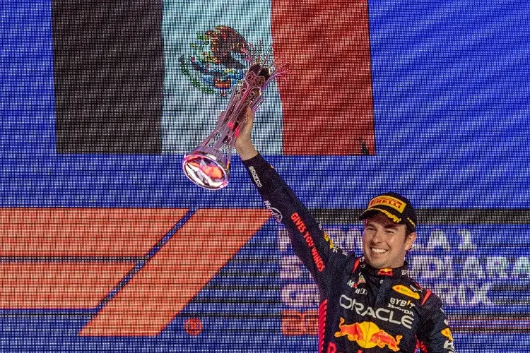 ¡Se queda! 'Checo' Pérez renueva con Red Bull