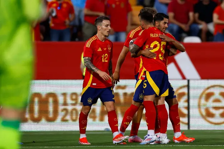 España se da festín de goles frente a Andorra