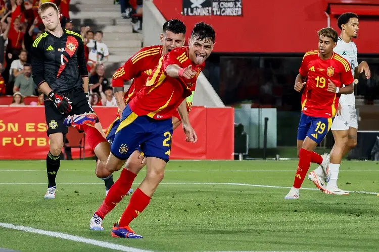 España le da un 'baile' a Irlanda del Norte en duelo de preparación
