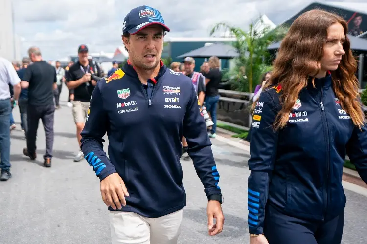 'Checo' Pérez justifica su eliminación en la clasificación del GP de Canadá