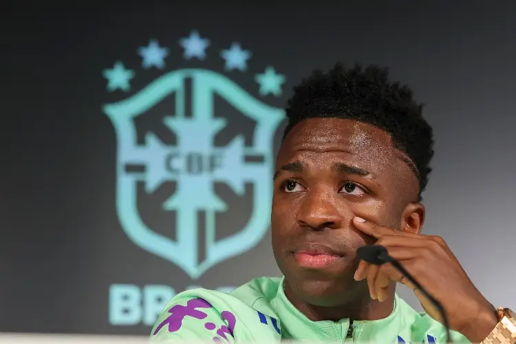 Brasil considera 'blanda' condena por racismo hacía Vinicius