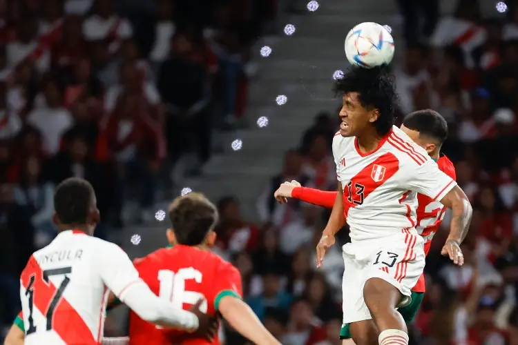 Perú deja fuera de la Copa América a futbolista que condicionó a la federación