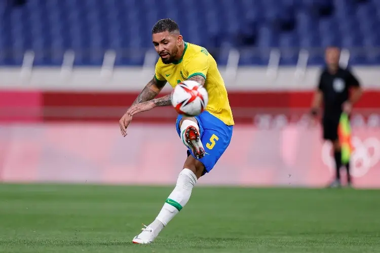 Preocupa en la selección brasileña los problemas en defensa