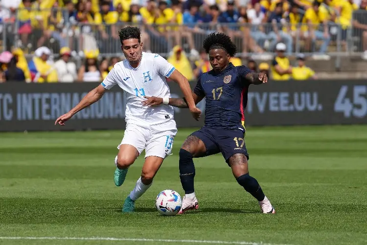 Ecuador cierra preparación a Copa América con agónico triunfo a Honduras