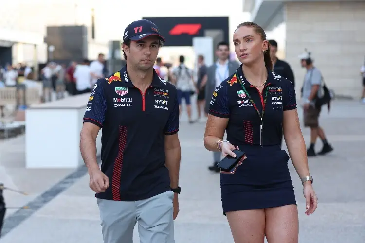 'Checo' Pérez le salvó la vida a una periodista mexicana de F1 (VIDEO)