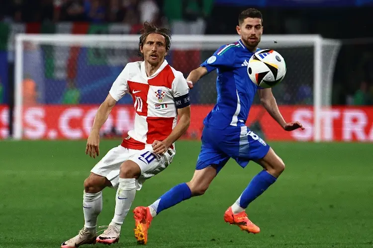 Italia  deja fuera de la Euro a la Croacia de Modric