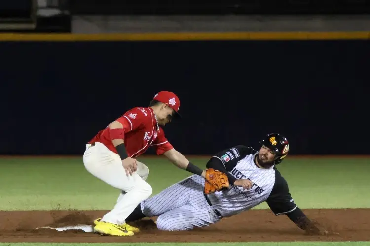 Guerreros asegura la serie ante El Águila