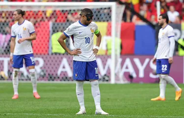 Mbappé en peligro de castigo en la Euro