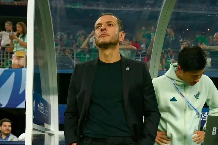 Jaime Lozano entrega informe tras fracaso de México en Copa América