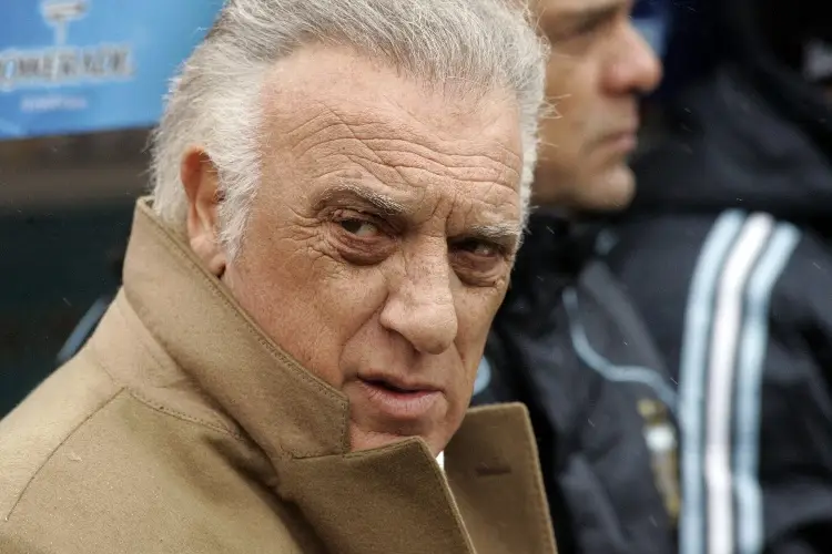 Internan de emergencia al ex DT 'Coco' Basile