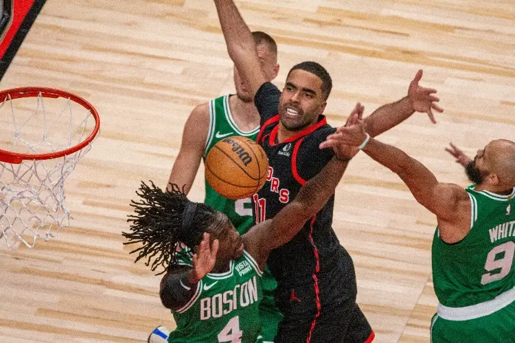 Ex jugador de la NBA se declara culpable de escándalo de apuestas