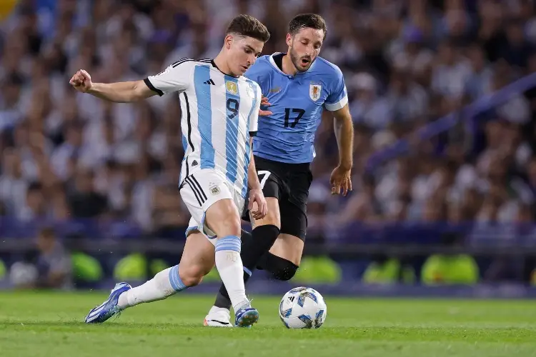 Cinco estrellas a seguir en el futbol de los Juegos Olímpicos París 2024