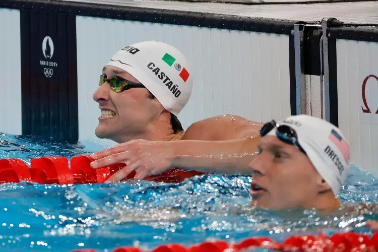 Mexicano se mete a Semifinales en la Natación de París 2024