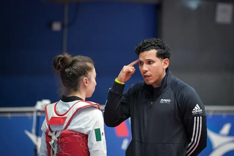 Veracruzano debuta como entrenador en Juegos Olímpicos