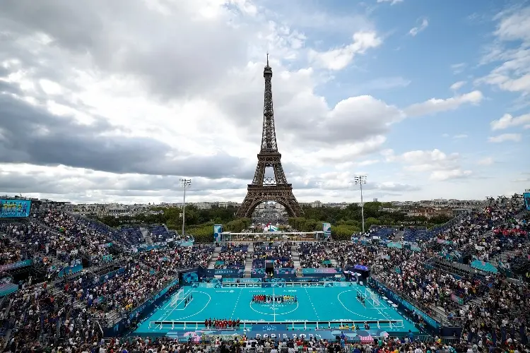 Quieren dejar anillos olímpicos en Torre Eiffel, pero no será fácil