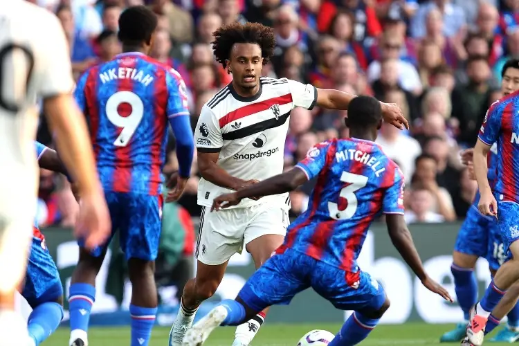 Manchester United no despierta y empata frente al Crystal Palace