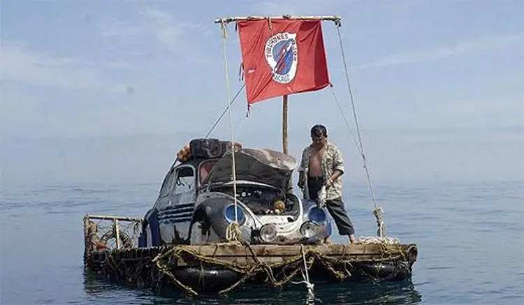 La película que presumió la bandera de los Tiburones Rojos (VIDEO)