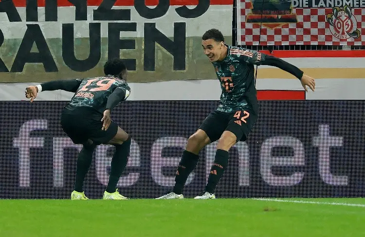 Bayern Múnich a los cuartos de final de la Copa con goleada incluida