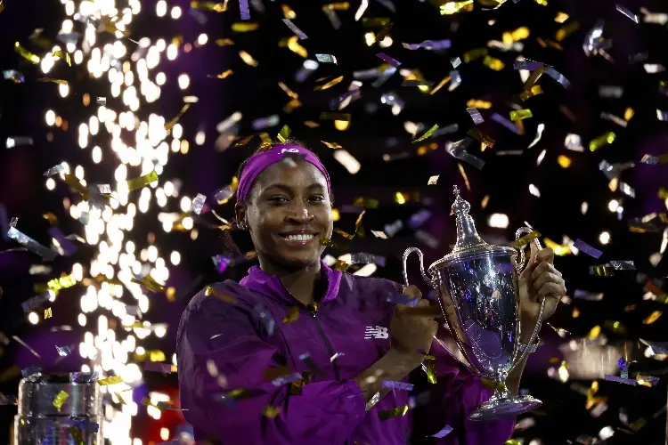 Coco Gauff se corona en Riad