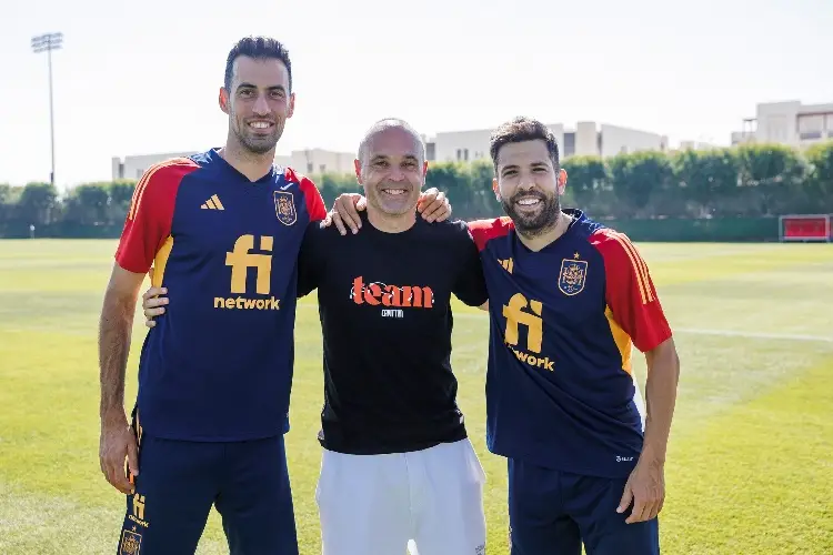 Iniesta se convierte en copropietario de un equipo de futbol