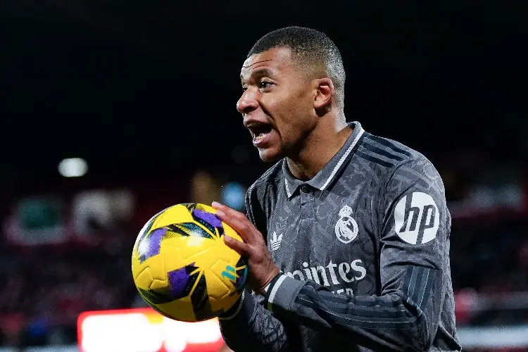 Mbappé asegura jugar con 'personalidad para ganar'