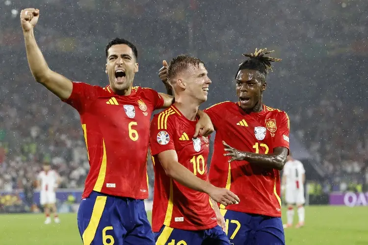 España recupera el espiritú que los llevó a ganar el Mundial en 2010