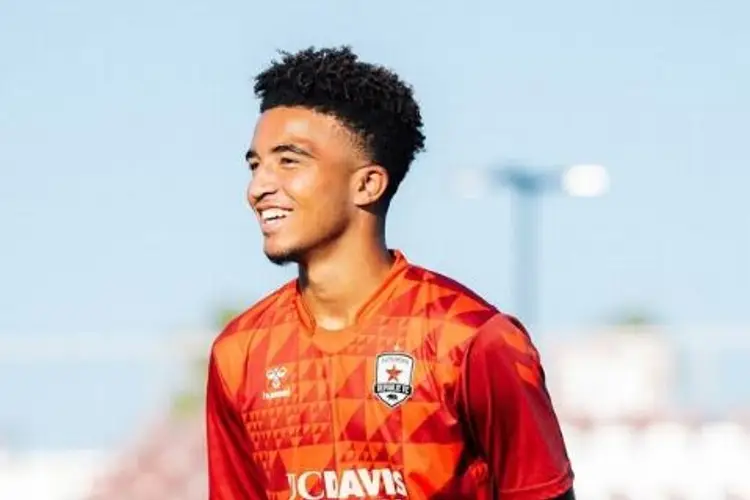 El futbolista afroamericano que busca un lugar en el Tri
