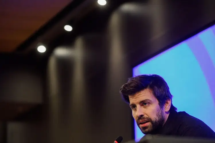 Jueza cita a Piqué para investigación 